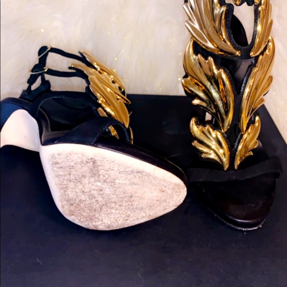 Giuseppe Zanetti Cruel Black and gold heels